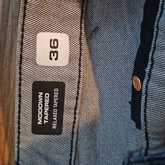 NWT Men's Grey Volcom "Modown Tapered Jean" Sz 36x30 - Picture 3 of 7